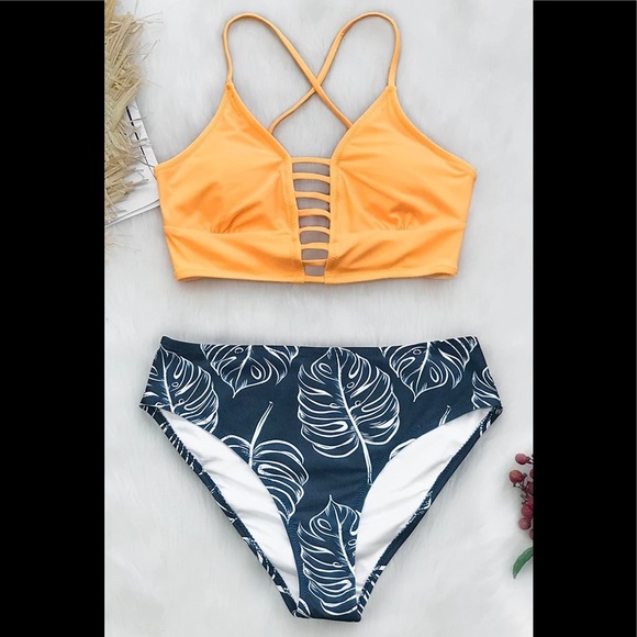 NWT CUPSHE bikini set size L - Picture 2 of 3